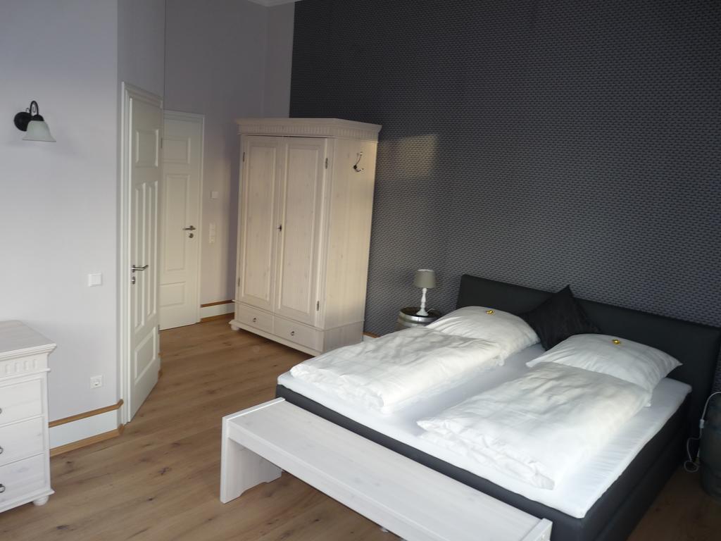 Gaestehaus "Unsere Stadtvilla" Hechingen Cameră foto